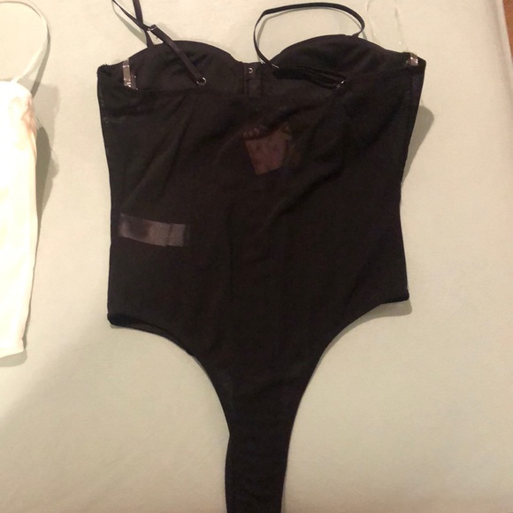 Bodysuits - Picture 4 of 4